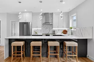 21A Kent Ct, Somerville, MA 02143 - Photo 1