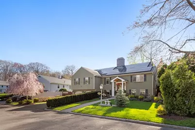 115 Ellis Farm Ln, Melrose, MA 02176 - Photo 1
