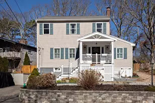28 Manomet Beach Blvd, Plymouth, MA 02360 - Photo 1