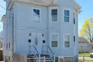 97 Center St, Fairhaven, MA 02719 - Photo 1