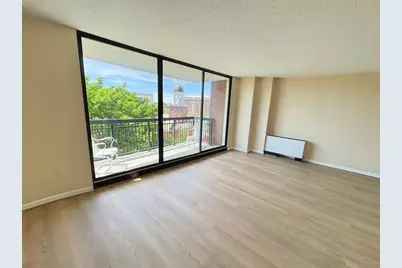 50 Longwood Ave #718, Brookline, MA 02446 - Photo 1