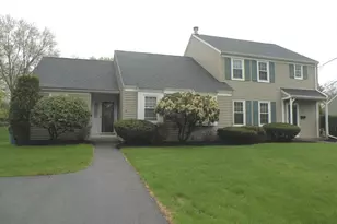 18/20 Will Dr, Canton, MA 02021 - Photo 1