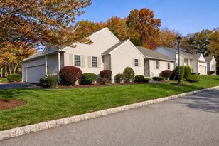 29 Heather Dr, Methuen, MA 01844 - Photo 1