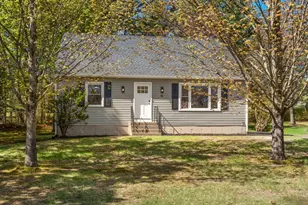 16 Picard Cir, Easthampton, MA 01027 - Photo 1