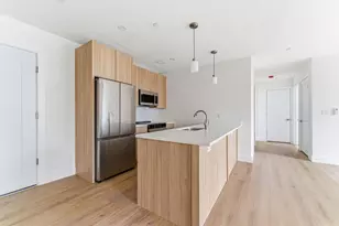 1035 Commonwealth Ave, Boston, MA 02215 - Photo 1