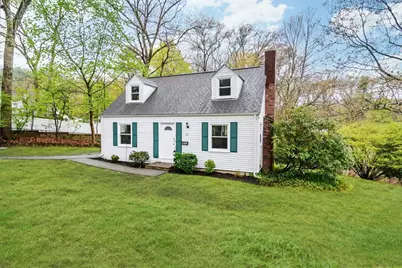 21 Nimitz Cir, Natick, MA 01760 - Photo 1