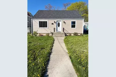 38 Pine Street, Seekonk, MA 02771 - Photo 1