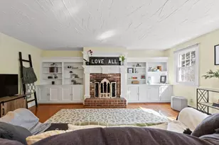 39 Megansett Dr, Plymouth, MA 02360 - Photo 1