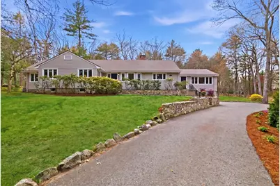 31 Huckleberry Hill Rd, Lincoln, MA 01773 - Photo 1