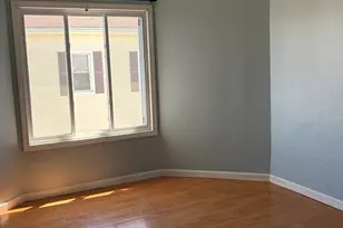 31 Cross St, Fall River, MA 02723 - Photo 1