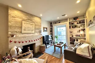 124 Beacon St, Boston, MA 02116 - Photo 1