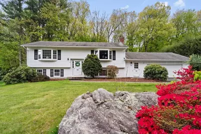34 Fort Sumter Dr, Holden, MA 01520 - Photo 1