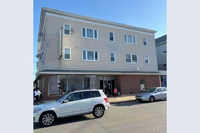 9 Davis St #1W, Fall River, MA 02720 - Photo 1