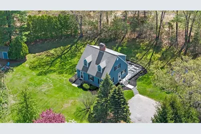 65 Center St, Groveland, MA 01834 - Photo 1