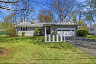 7 Dragon Cir, Easthampton, MA 01027 - Photo 1