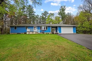 27 Lyman St, Granby, MA 01033 - Photo 1