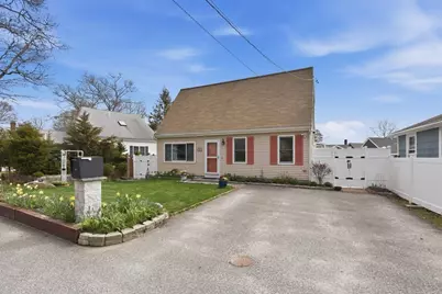 91 Cohasset Rd, Wareham, MA 02532 - Photo 1