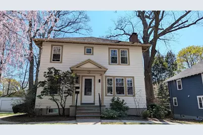 12 Athelstane Rd #1, Newton, MA 02459 - Photo 1
