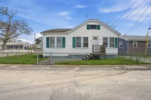 26 Bayview St, Wareham, MA 02571 - Photo 1