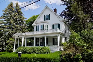 9 Brewster St, Plymouth, MA 02360 - Photo 1