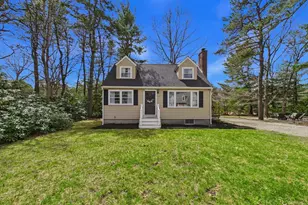 13 Albatross Ave, Wareham, MA 02538 - Photo 1