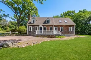 87 Ward St, Hingham, MA 02043 - Photo 1