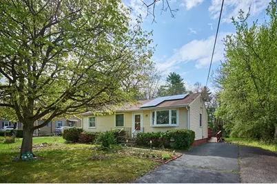 12 Pomeroy St, Easthampton, MA 01027 - Photo 1