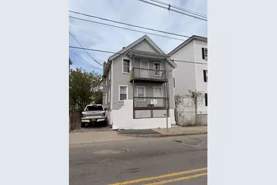 207 Belleville Ave, New Bedford, MA 02746 - Photo 1
