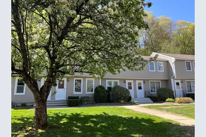 1430 Russell Road #22, Westfield, MA 01085 - Photo 1