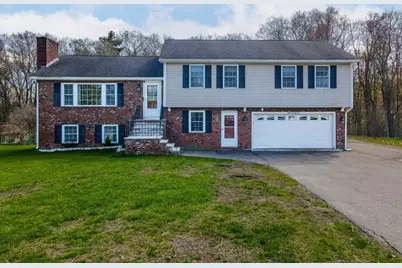 475 Arlington St, Dracut, MA 01826 - Photo 1