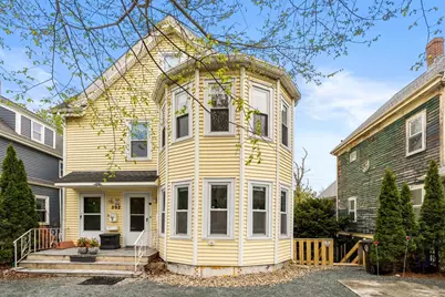 592 Trapelo Rd #1, Belmont, MA 02478 - Photo 1