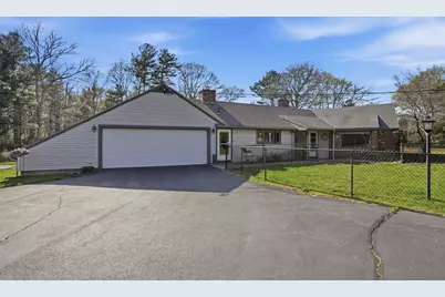 234 Converse Rd, Marion, MA 02738 - Photo 1