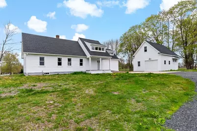 539 Maple Ave, Swansea, MA 02777 - Photo 1
