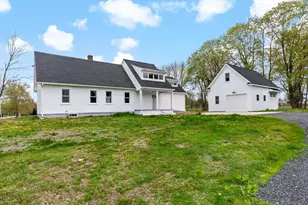 539 Maple Ave, Swansea, MA 02777 - Photo 1