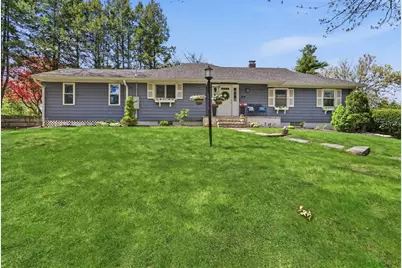 34 Homestead Rd, Lynnfield, MA 01940 - Photo 1