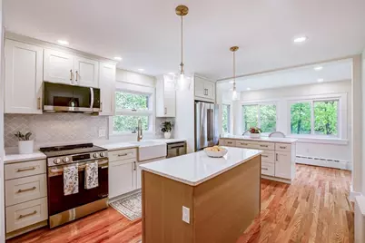 35 Dyer St, Gardner, MA 01440 - Photo 1