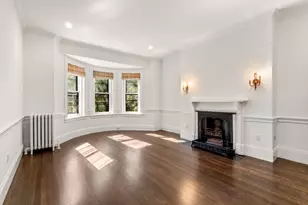 389 Commonwealth Ave, Boston, MA 02115 - Photo 1