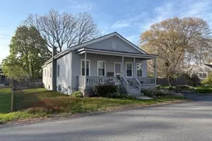 45 Bryant St, Dartmouth, MA 02747 - Photo 1