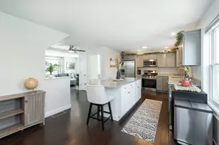 31 Orchard St, Haverhill, MA 01830 - Photo 1
