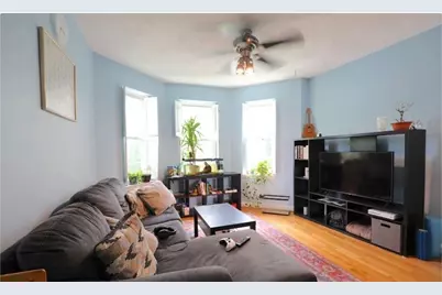 1411 Commonwealth Ave. #401, Boston, MA 02135 - Photo 1