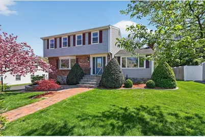 111 Barstow Dr, Braintree, MA 02184 - Photo 1
