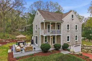 55 Ridgeview Dr, Falmouth, MA 02540 - Photo 1