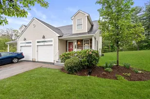 82 Fox Run Rd, Blackstone, MA 01504 - Photo 1