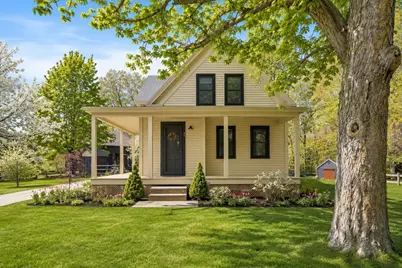 25 Warfield St, Hopedale, MA 01747 - Photo 1
