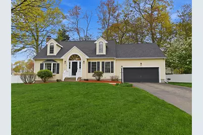 35 Buena Vista Dr, Attleboro, MA 02703 - Photo 1