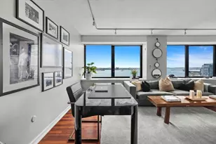 65 E India Row, Boston, MA 02110 - Photo 1