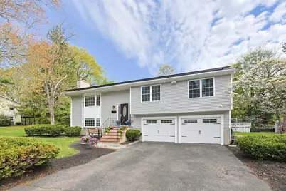 11 Malvern Rd, Norwood, MA 02062 - Photo 1