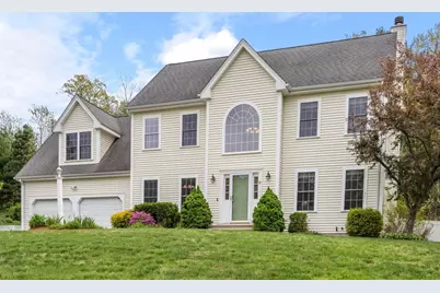 10 Gannett Way, Hopedale, MA 01747 - Photo 1