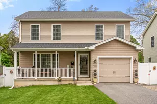 152 Ambrose St, Springfield, MA 01109 - Photo 1