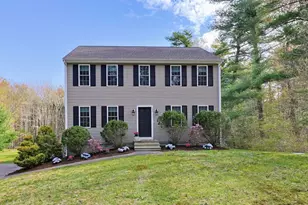 230 Old Center St, Middleborough, MA 02346 - Photo 1